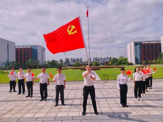 拯救机智男孩